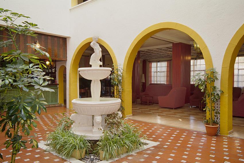 Kross Goya Benalmadena Exterior photo