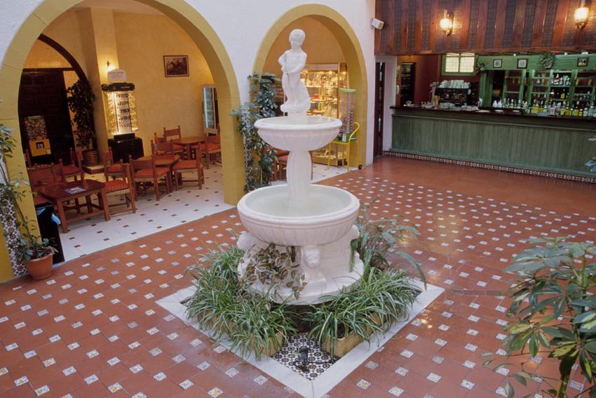 Kross Goya Benalmadena Exterior photo